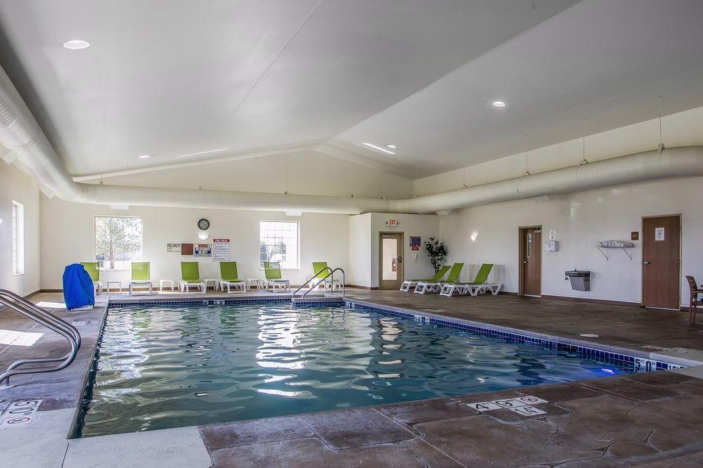 Comfort Suites Delavan - Lake Geneva Area Exteriör bild